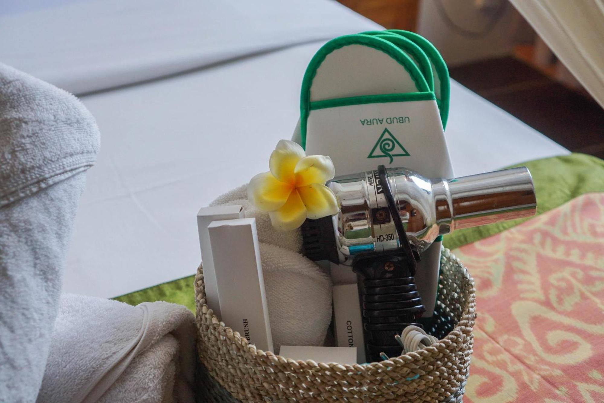 Ubud Aura Wellness Sanctuary Esterno foto